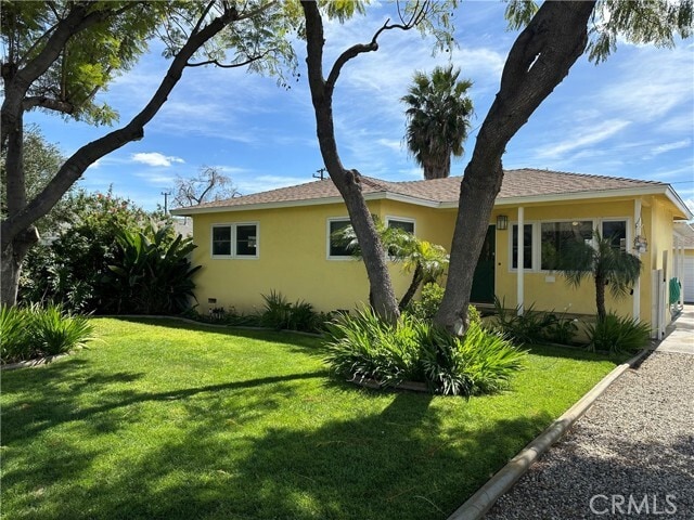 Building Photo - 4981 Lincoln Ave