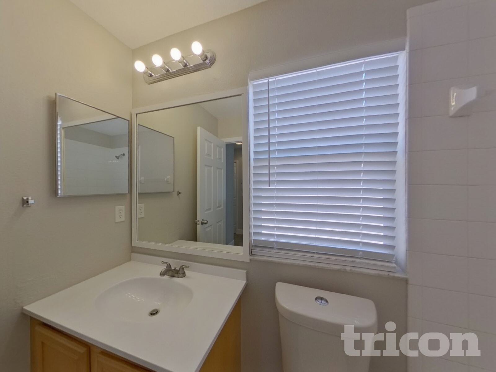 Building Photo - 27209 La Jolla Way