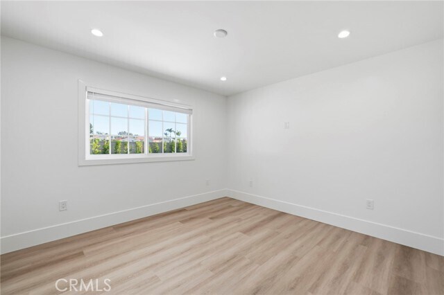 Building Photo - 18584 Redwood Cir