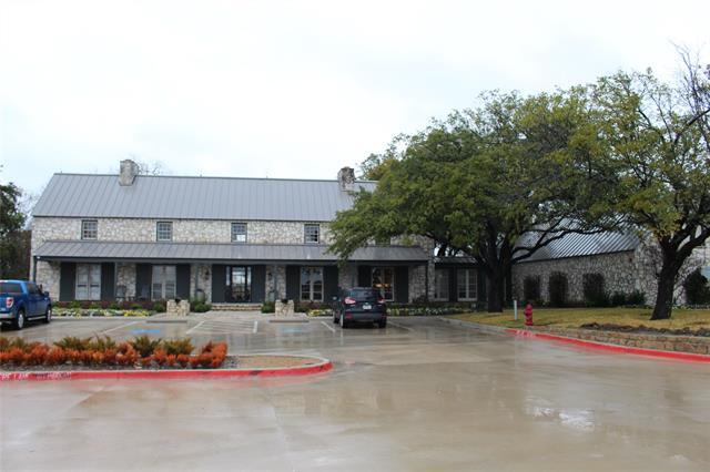 Building Photo - 5010 Flanagan Dr