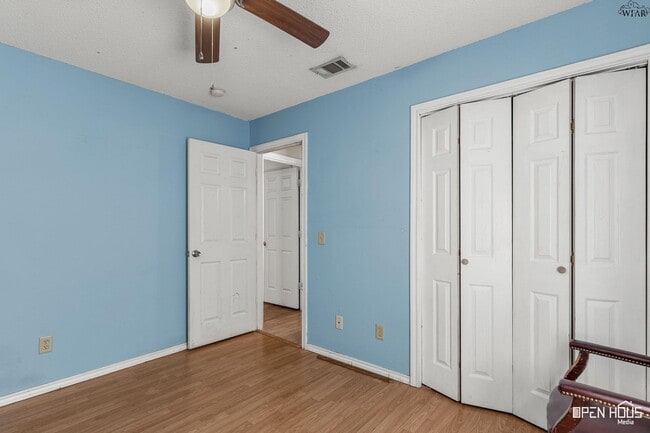 Building Photo - 515 N Texas St