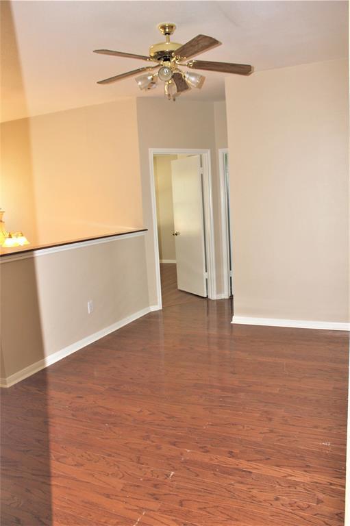 Building Photo - 2011 Lantana Dr