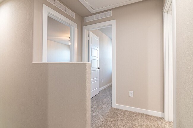 Building Photo - 6511 Supreme Ct