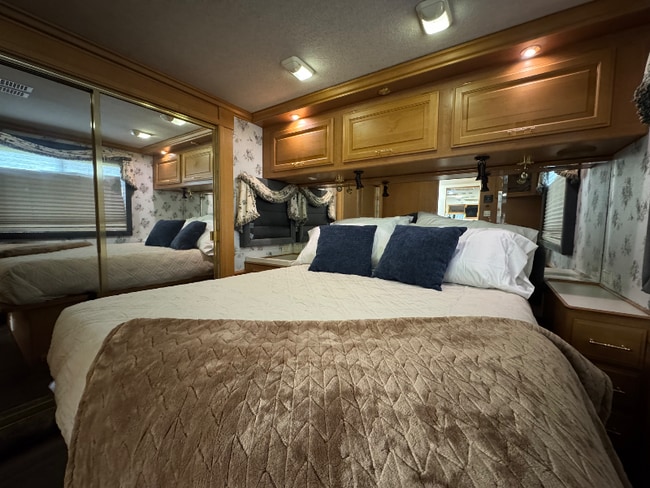 Building Photo - 2629 W Elm Mott Ln