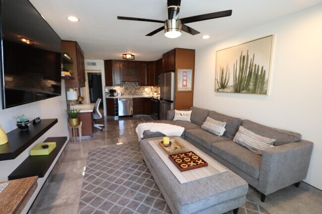 Building Photo - 9639 Spyglass Ave