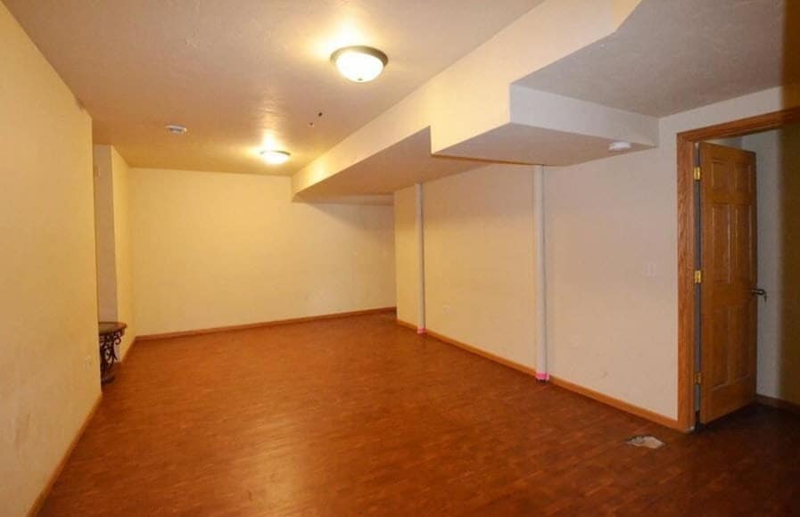 Building Photo - 422 N Tratt St