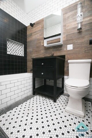 Building Photo - 442 Lorimer St