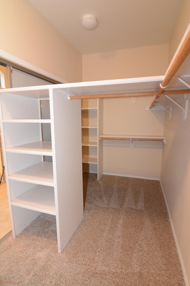 Building Photo - 6971 E Cicada Ct