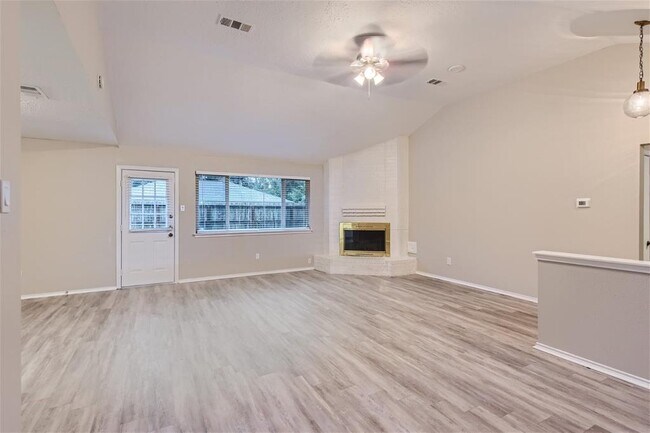 Building Photo - 13423 Birdcall Ln