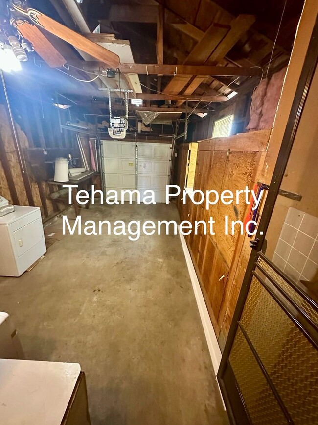 Building Photo - 3 bedroom 2 bath Home in the Forward Addit...