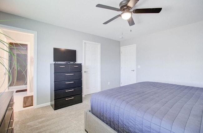 Building Photo - 17802 N 41st Ave