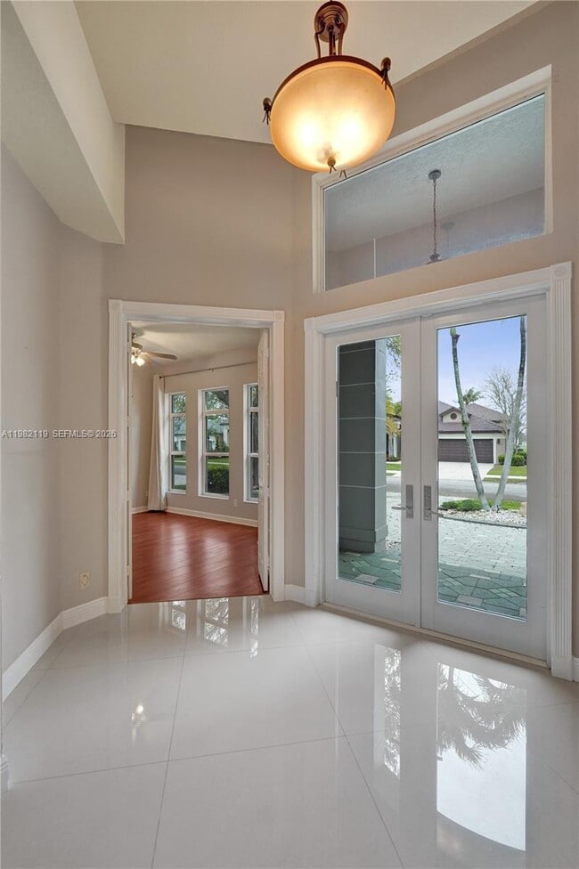 Building Photo - 8006 N Savannah Cir