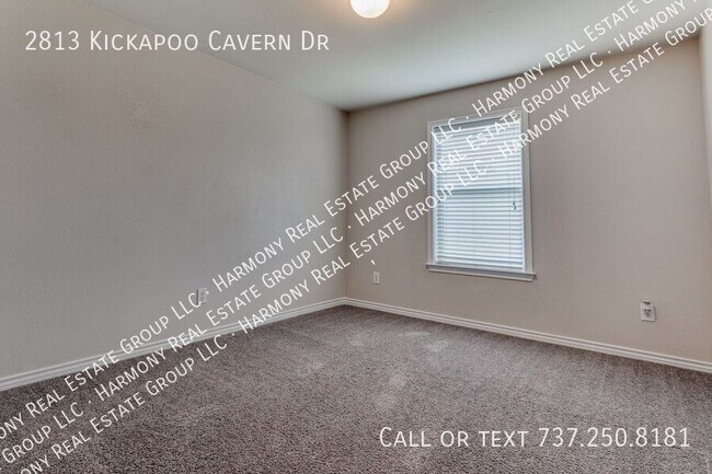 Building Photo - 2813 Kickapoo Cavern Dr
