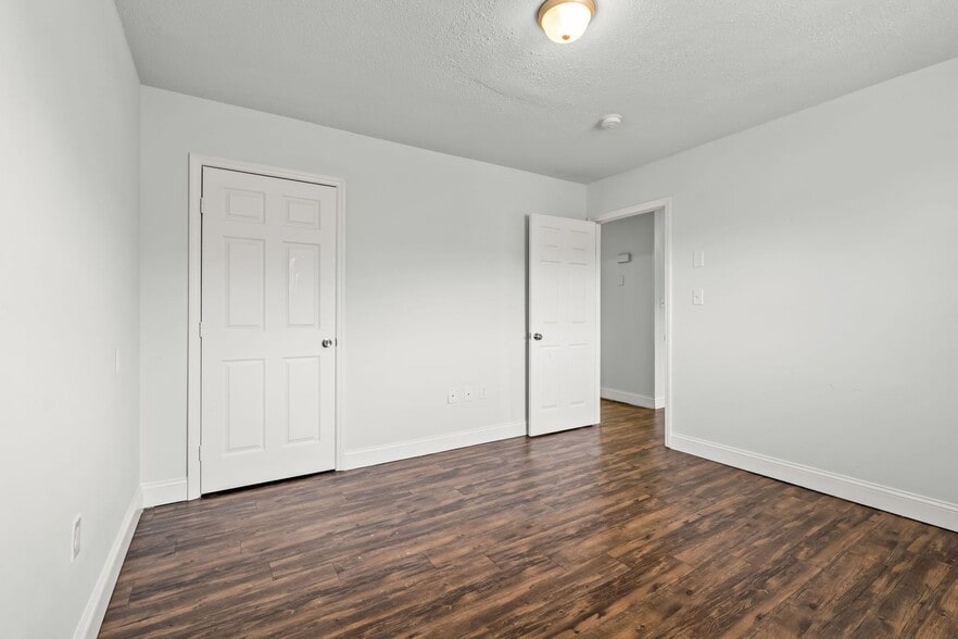 Interior Photo - Lexington Park Apartments