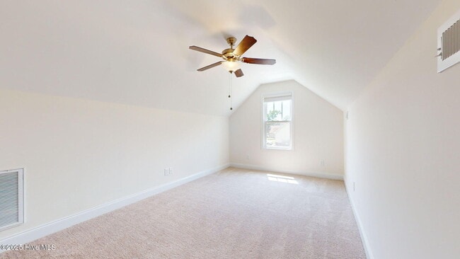 Building Photo - 1303 Dan Owen Dr
