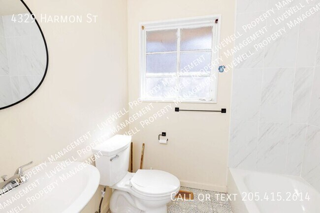 Building Photo - 4329 Harmon St