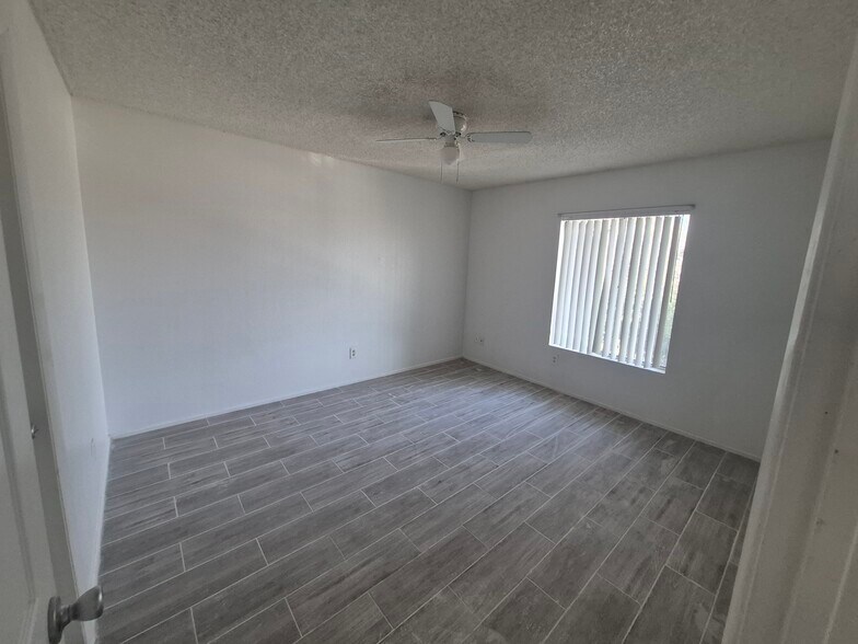 Building Photo - 851 S Horne St