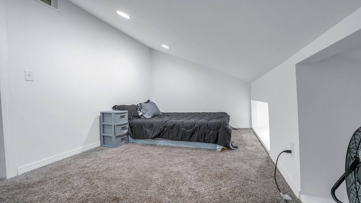 Building Photo - 6040 River Trace Rd