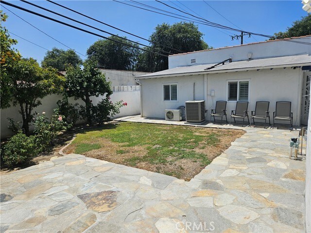 Building Photo - 1704 La Golondrina Ave