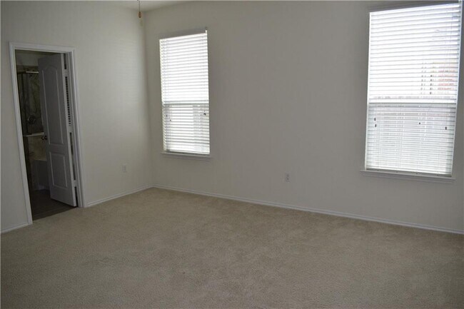 Building Photo - 1425 Berlin Ln