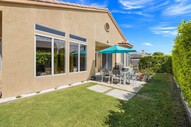 Building Photo - 44718 Alexandria Vale