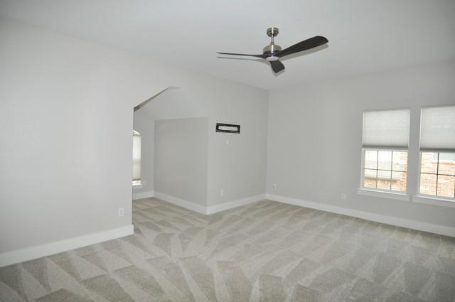 Building Photo - 3812 Lakeway Dr