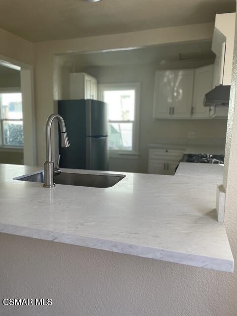 Building Photo - 341 S Ave 56