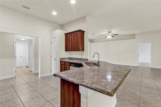 Building Photo - 1345 Willow Oak Ct