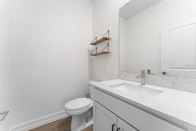 Building Photo - 18255 Serene Lk Lp