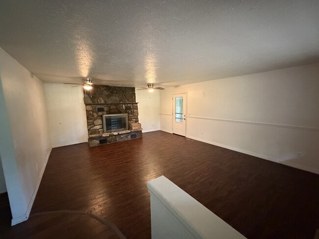 Building Photo - 2598 Marion County 6064