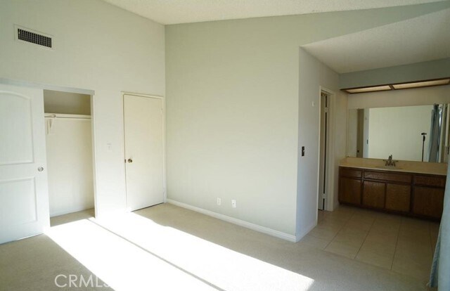 Building Photo - 9027 Emperor Ave