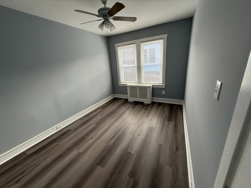 Building Photo - 4XX Delphine St