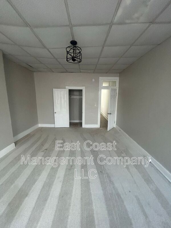 Building Photo - 2319 Reisterstown Rd