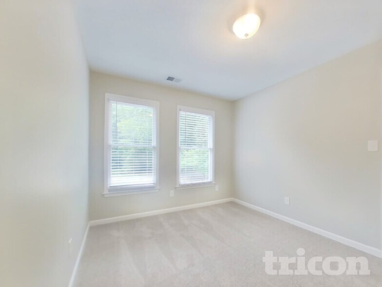 Building Photo - 1471 Pine Springs Dr NW