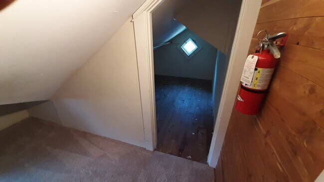 Building Photo - 311 Fairmount Ave