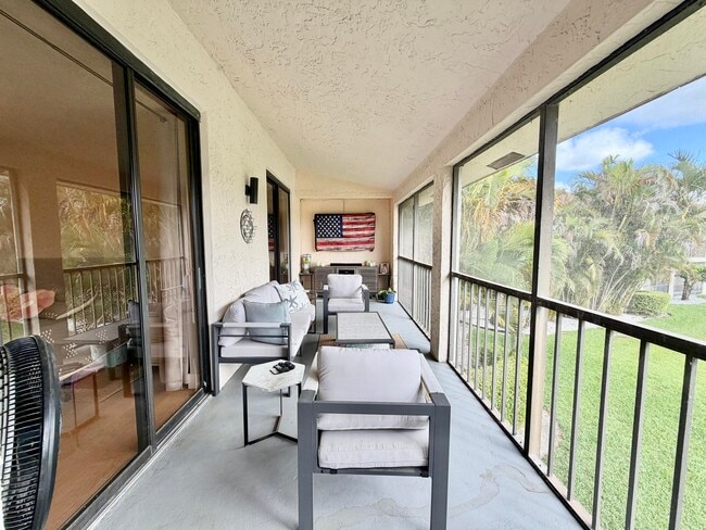 Building Photo - 7935 La Mirada Dr