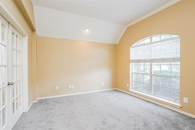 Building Photo - 19318 Pinewood Bluff Ln