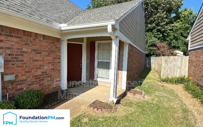 Building Photo - 7586 Iris Dr