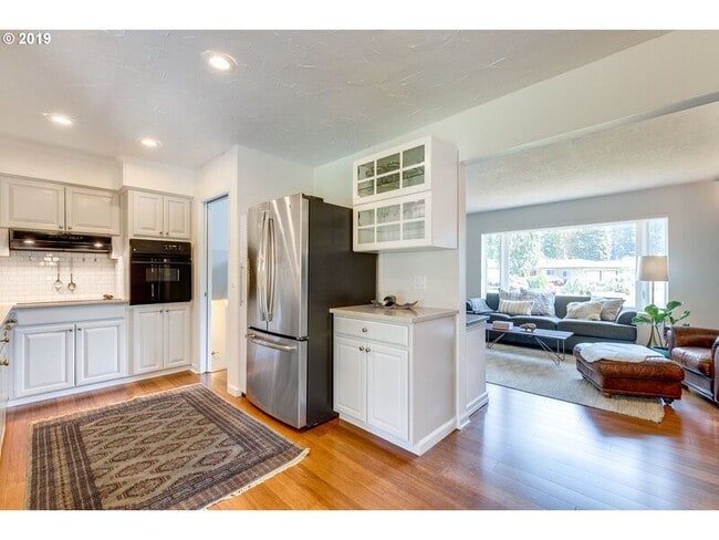 Building Photo - 3333 SE 167th Ave