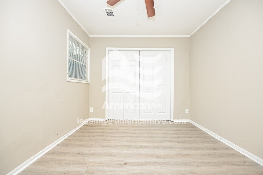 Building Photo - 3525 Travis Blvd