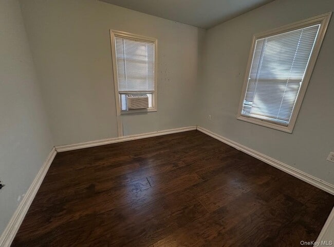 Building Photo - 185 McKinley Dr