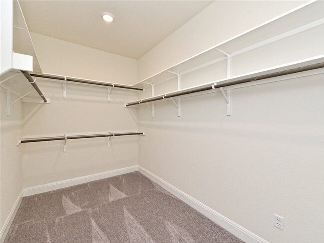 Building Photo - 15716 Cinca Terra Dr