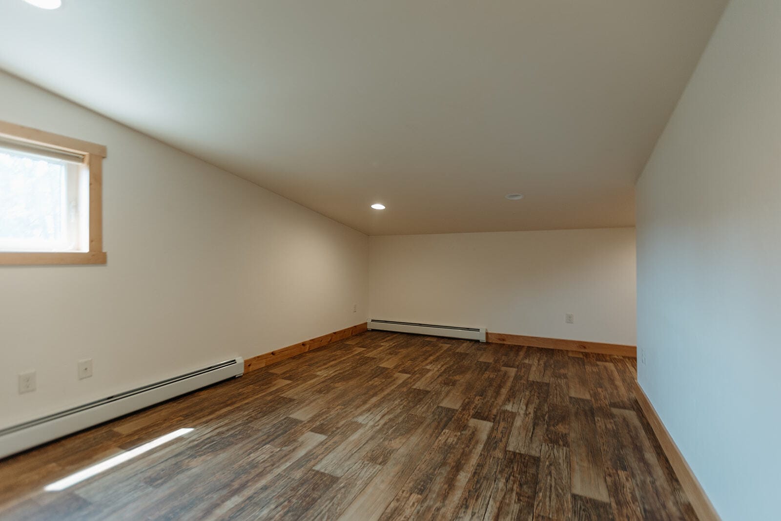 Building Photo - 120 Lasso Ln