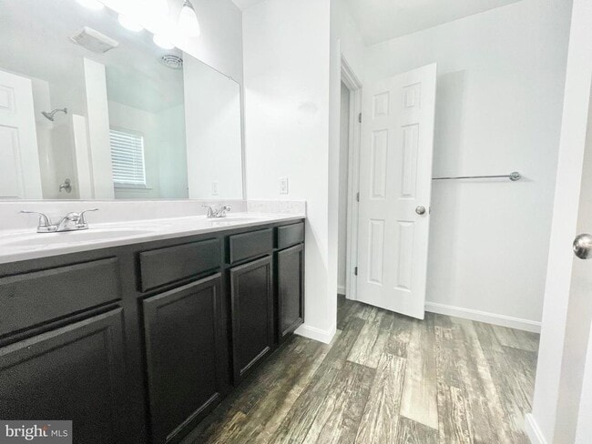 Building Photo - 56 Black Cherry Dr