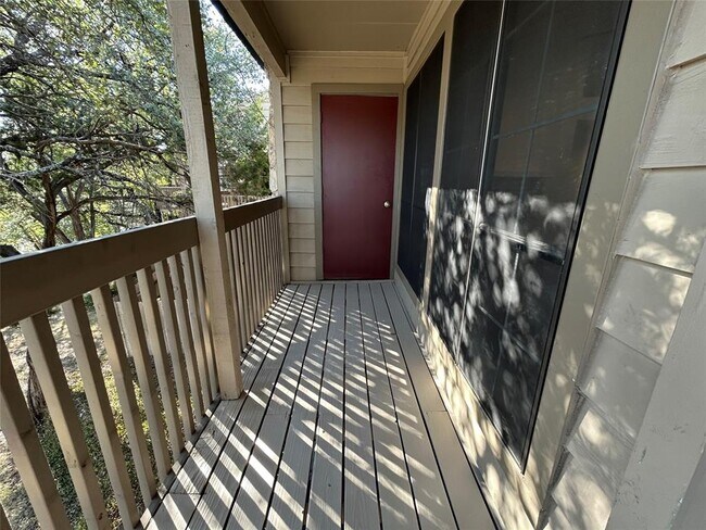 Building Photo - 3809 Spicewood Springs Rd