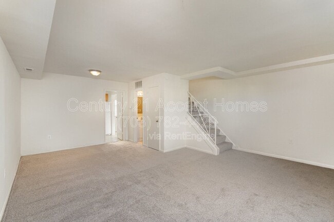 Building Photo - 3822 Keller Ave