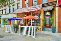 Building Photo - 19 Main St