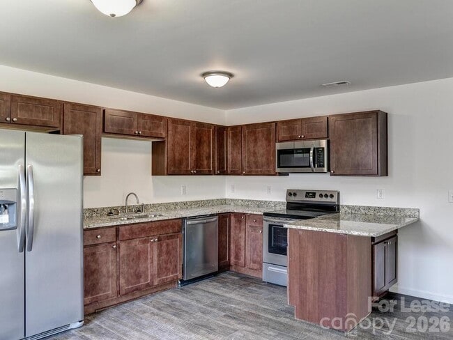 Building Photo - 261 Quinn Hill Ln