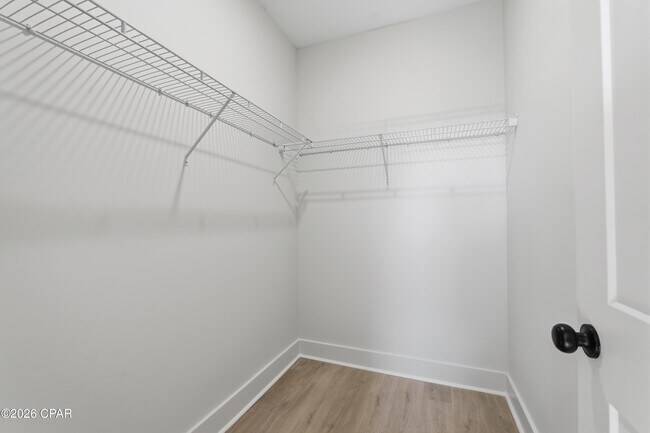 Building Photo - 2316 E 19th Pl