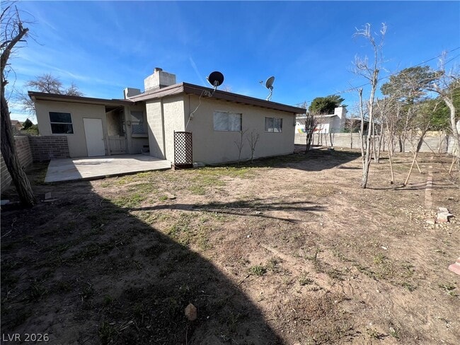 Building Photo - 1425 Wengert Ave